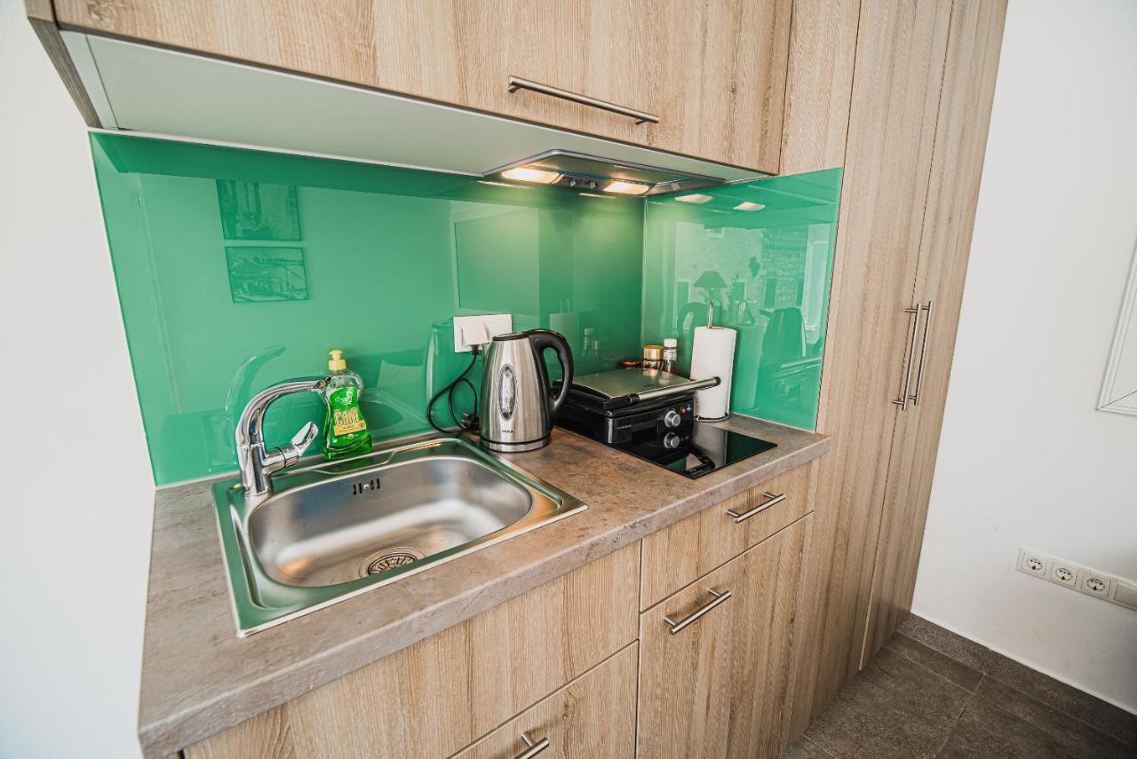 Downtown Luxury Apartments With Hot Tub Vodice Buitenkant foto