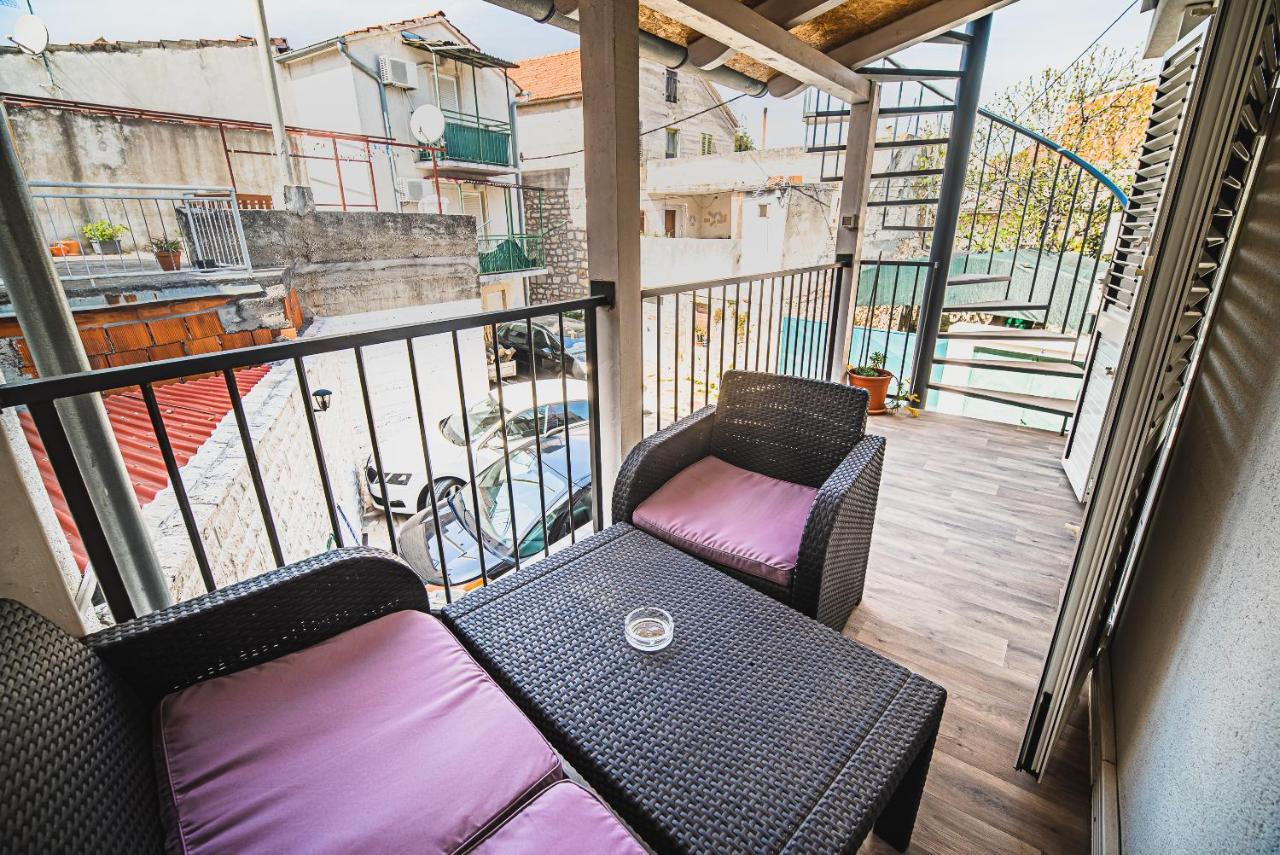 Downtown Luxury Apartments With Hot Tub Vodice Buitenkant foto
